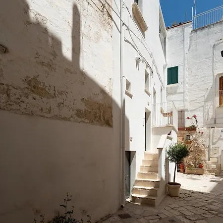 Acquasale - Antica Dimora Cialledda Gasthof