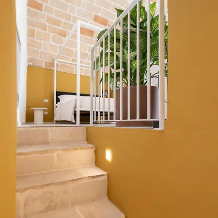 Acquasale - Antica Dimora Cialledda 4*