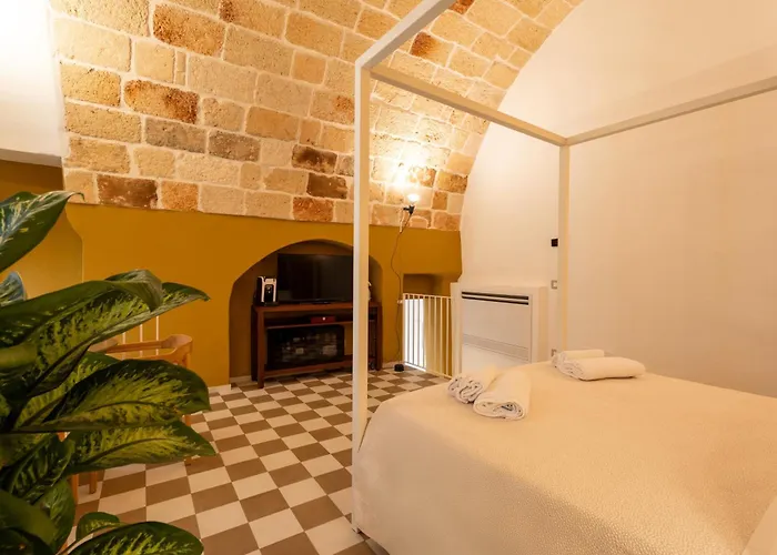 게스트하우스 Acquasale - Antica Dimora Cialledda 4*